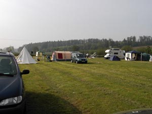 � N. Kloth 2004