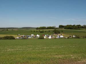 � N. Kloth 2004